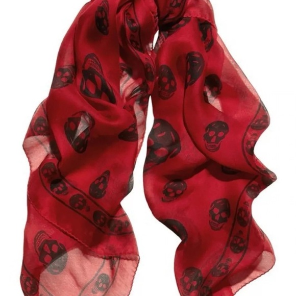 Authentic 100% silk Alexander McQueen skull scarf - Picture 3 of 3